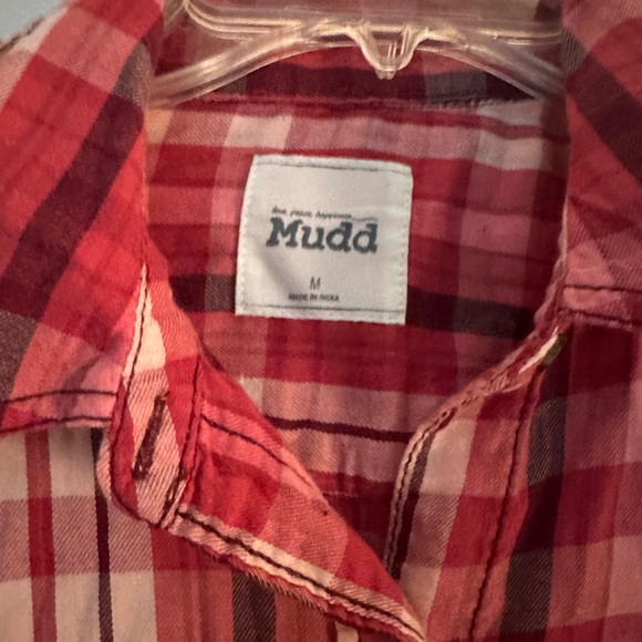 Plaid red/white shirt - Picture 2 of 2